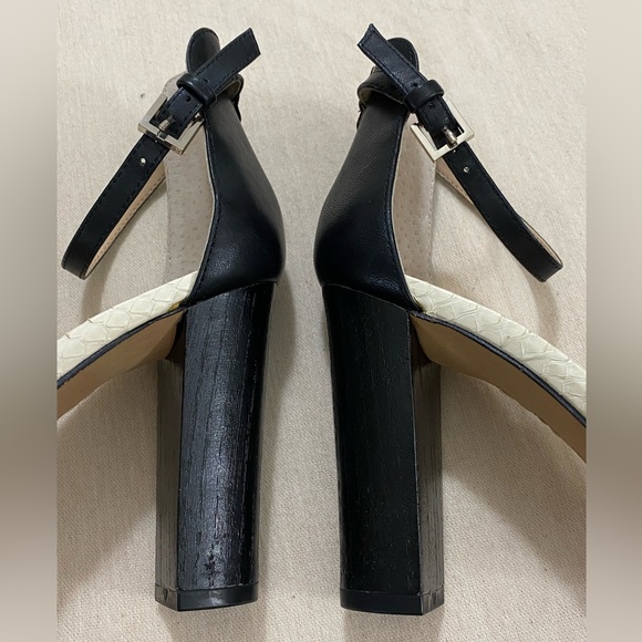 Gorgeous two tone Vince Camuto heels - Picture 8 of 15